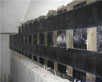 碳纖維加固布在施工中應(yīng)注意的安全事項？
