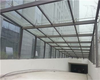 鋼結(jié)構(gòu)